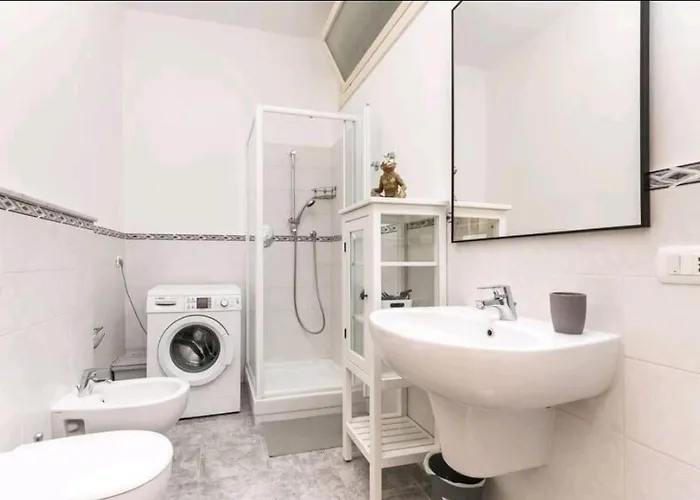 A Picco Sul Mare Con Piscina Regina Apartament *