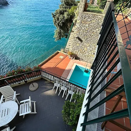 A Picco Sul Mare Con Piscina Regina Pieve Ligure