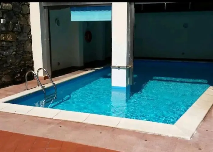 Lejlighed A Picco Sul Mare Con Piscina Regina