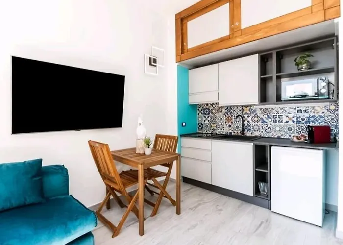 A Picco Sul Mare Con Piscina Regina Lejlighed *