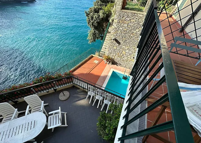 A Picco Sul Mare Con Piscina Regina Pieve Ligure